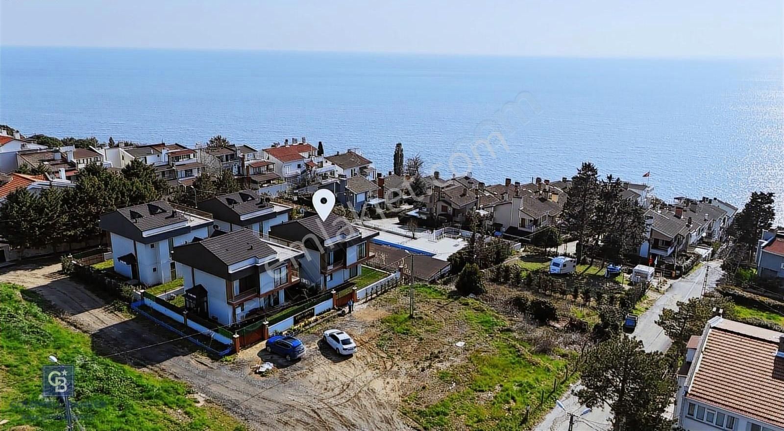 Deniz Manzaralı Emsalsiz Güzellikte Satılık Müstakil Villa