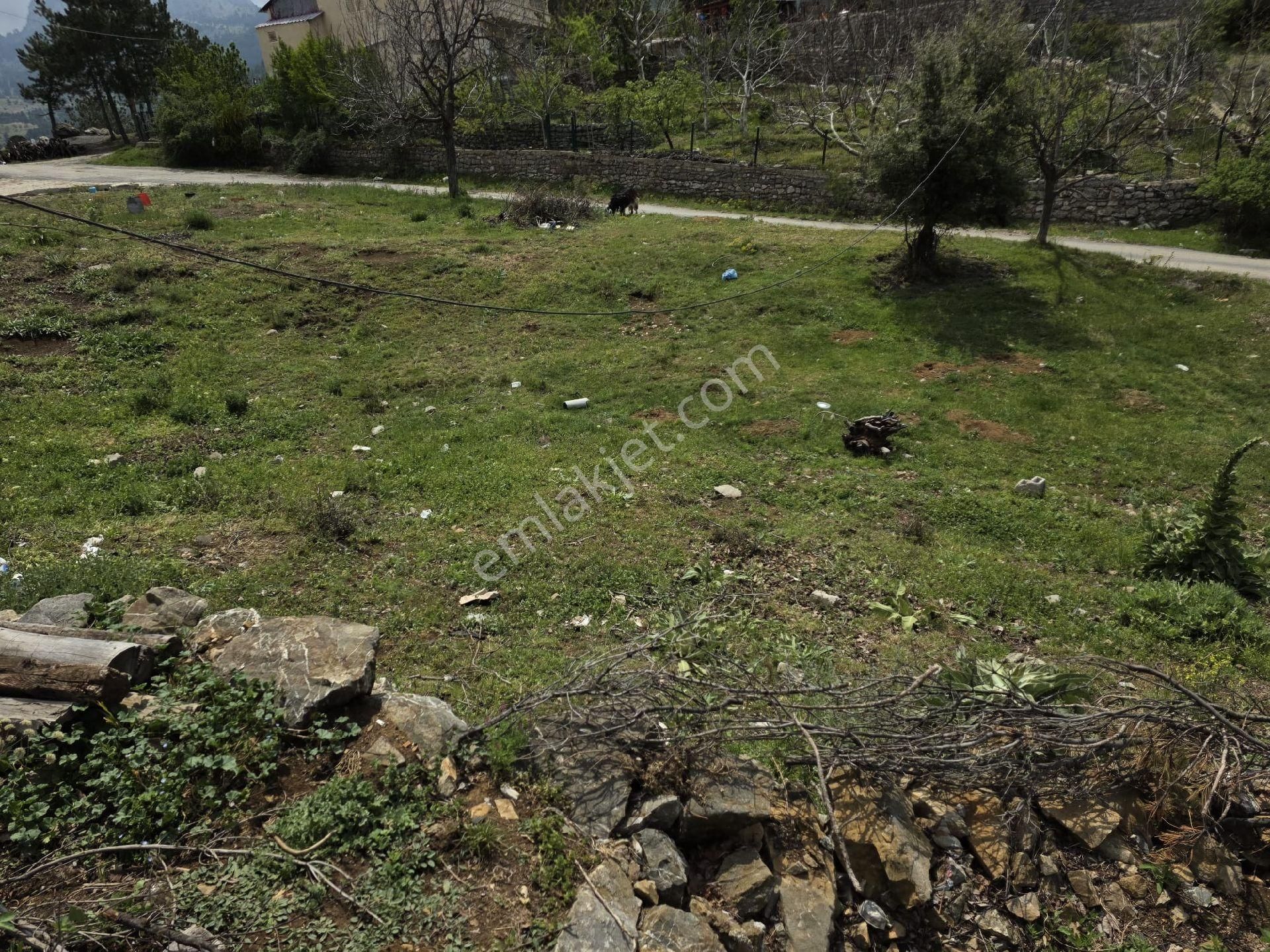 Mersin Toroslar Kavaklıpınar Mah.'de 730m2 Satılık Arsa
