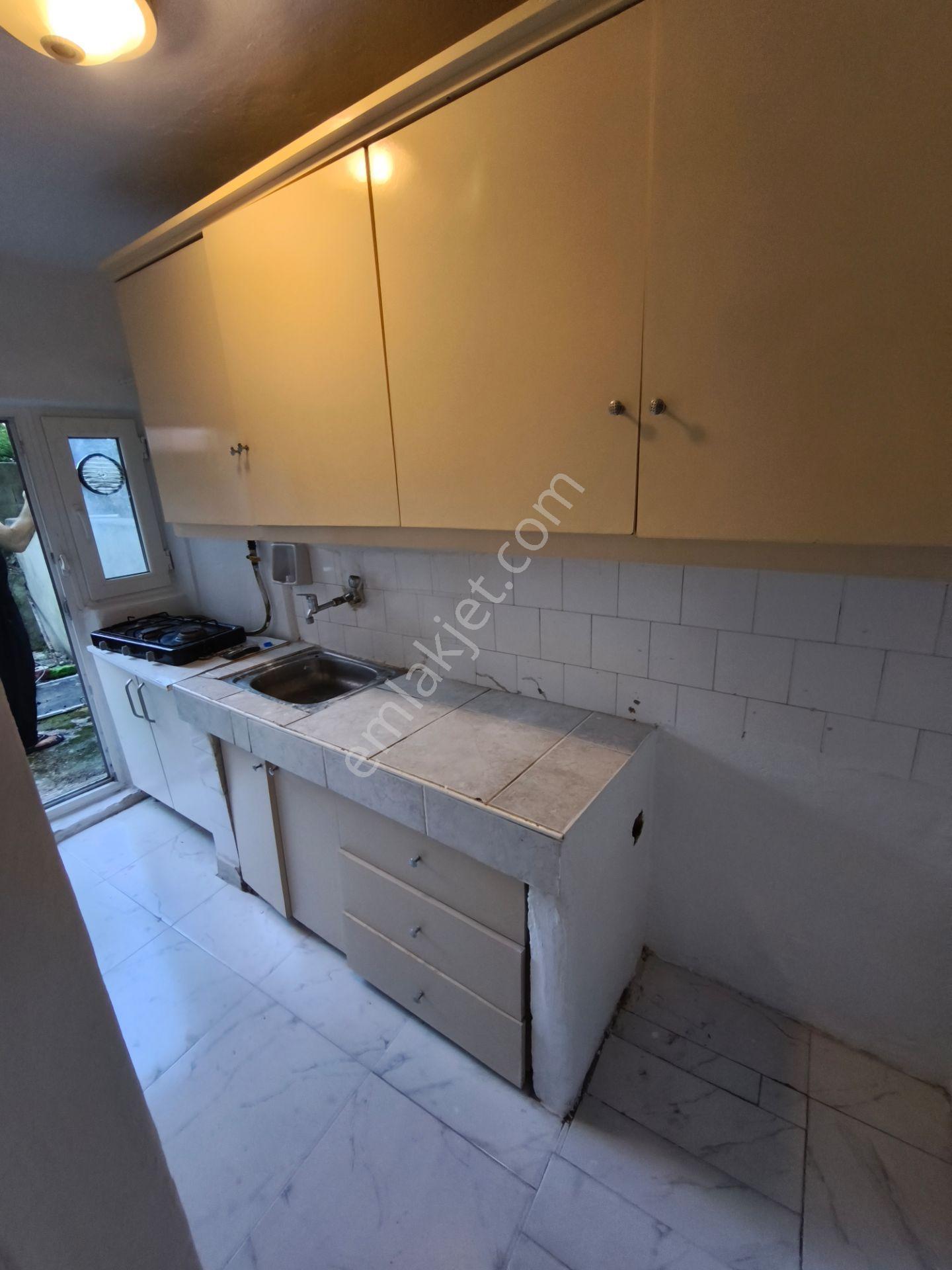 Eyüpsultan Nişancı'da Müstakil Girişli 1+1 Kiralık Daire - Görsel 9