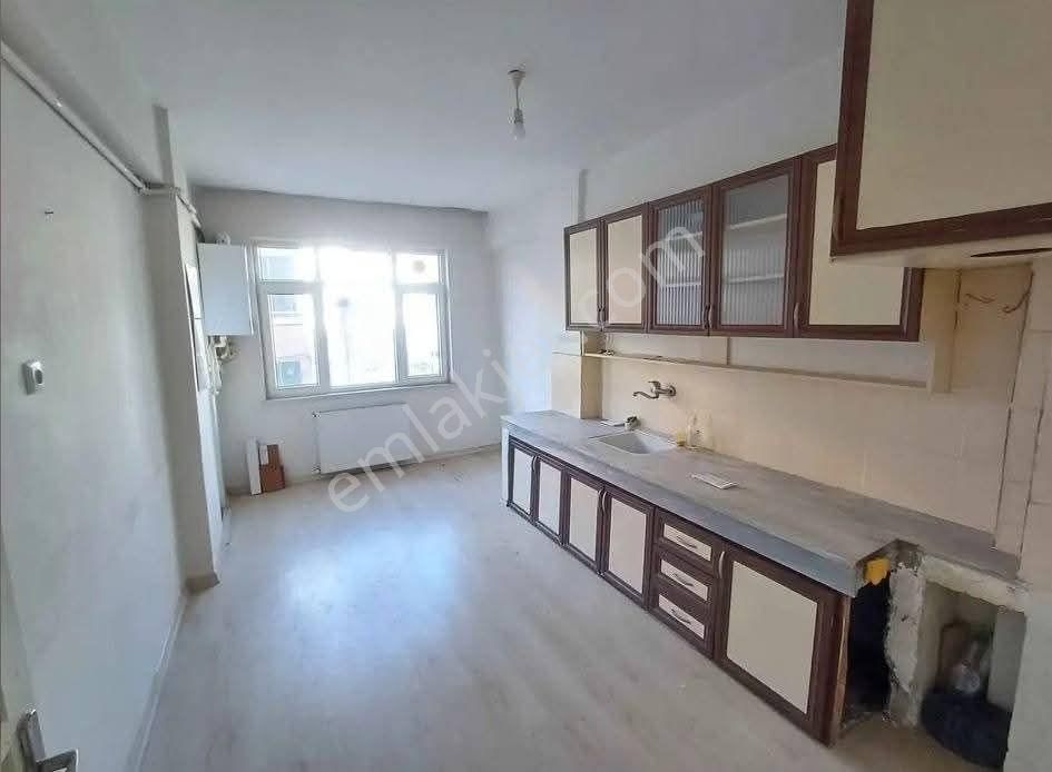 Samsun İlkadım İlyasköy Mahallesi'nde 2+1,1.kat Dogğalgazlı Satılık Daire