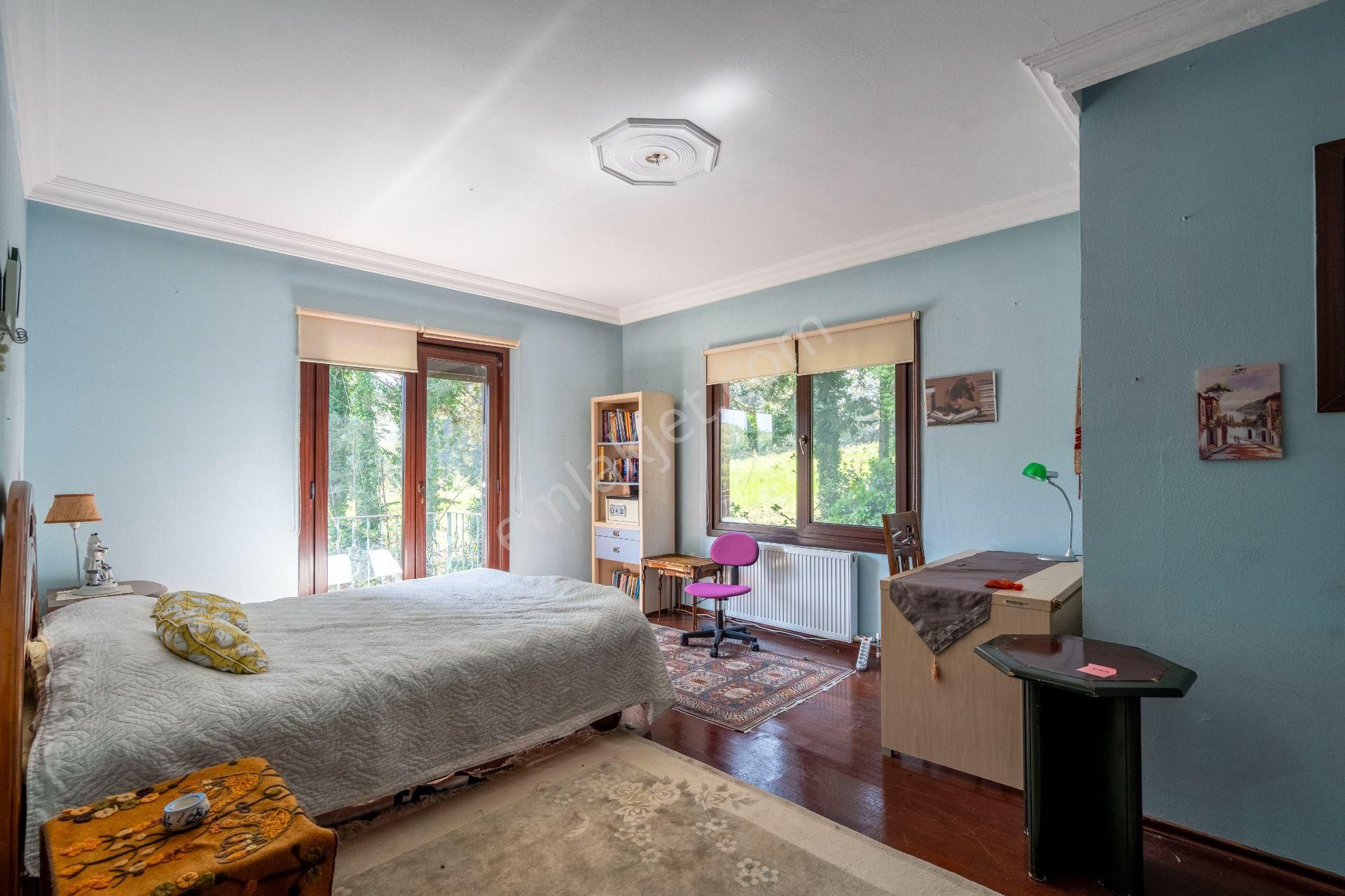 Polonezköy'de Havuzlu Villa Ve Pansiyon Binalarıyla Müthiş Arsa - Görsel 15