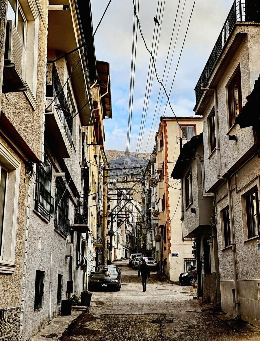 Yıldırım'da Arakat 2+1 Satılık