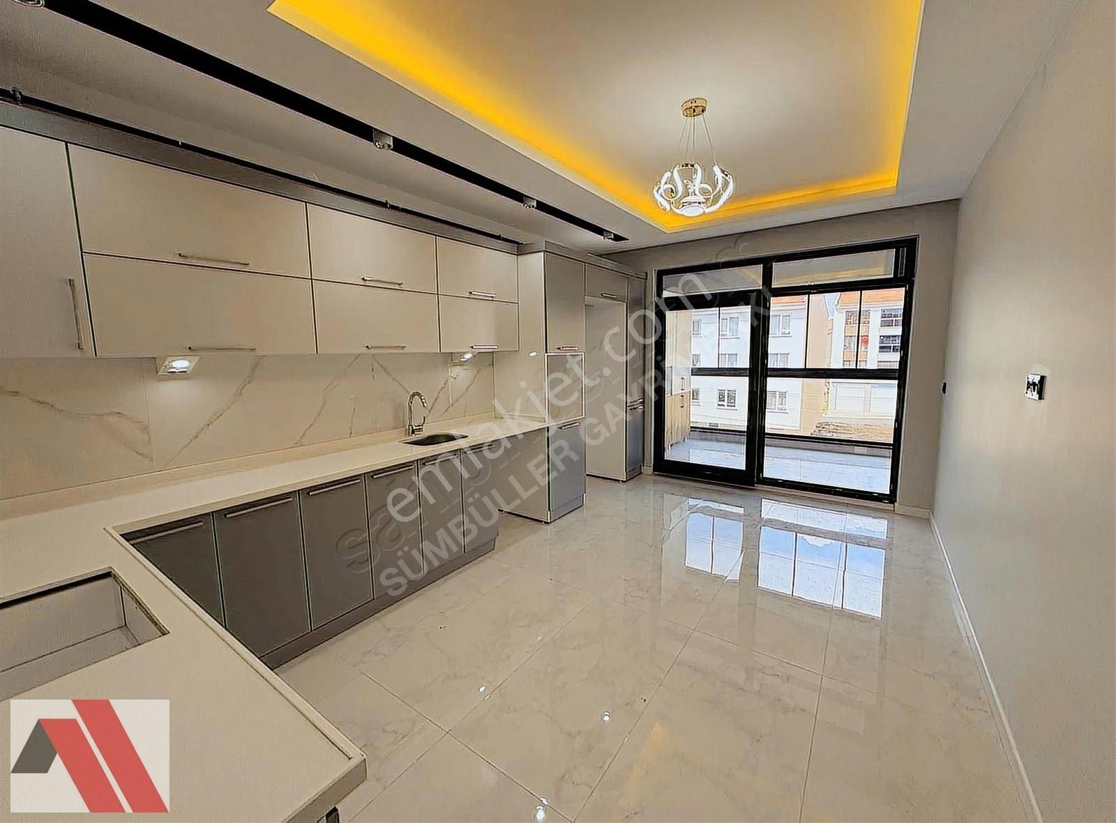 Sümbüller'den Tombakzade Cad. Yakını G. Odalı 160m2 Lüx 3+1