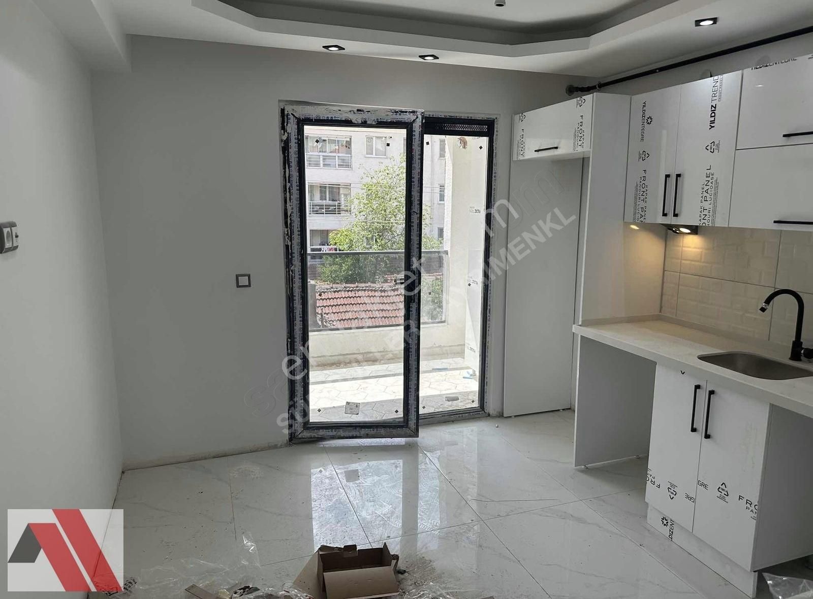 Sümbüller'den Cuma Pazarı Yakını Arakat Z.ısıtma E.banyo Lüx 2+1