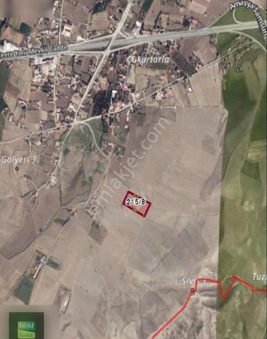 D&m Emlak'tan Köy İçinde 10.471 M2 Fırsat Tarla