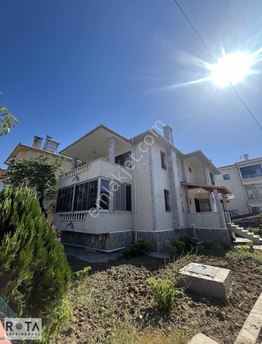 Altınoluk Denize 200 M Müstakil Villa-rota