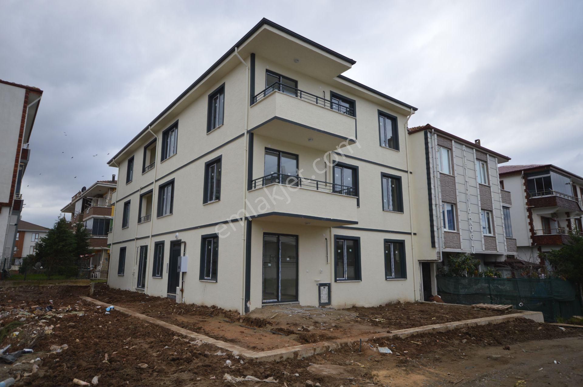 Modern Yaşamın Adresi Karasuda Yerden Isıtmalı 1+1 Satılık Sıfır Daire