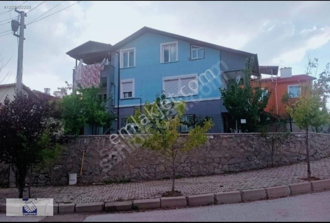Isparta Işıkkent Mah.satılık Müstakil Villa