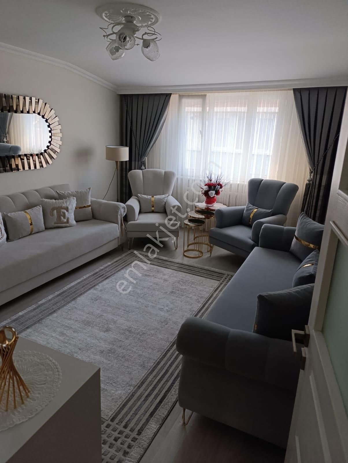 Bayrampaşa Yenidoğanda Satılık Daire 1.850.000tl