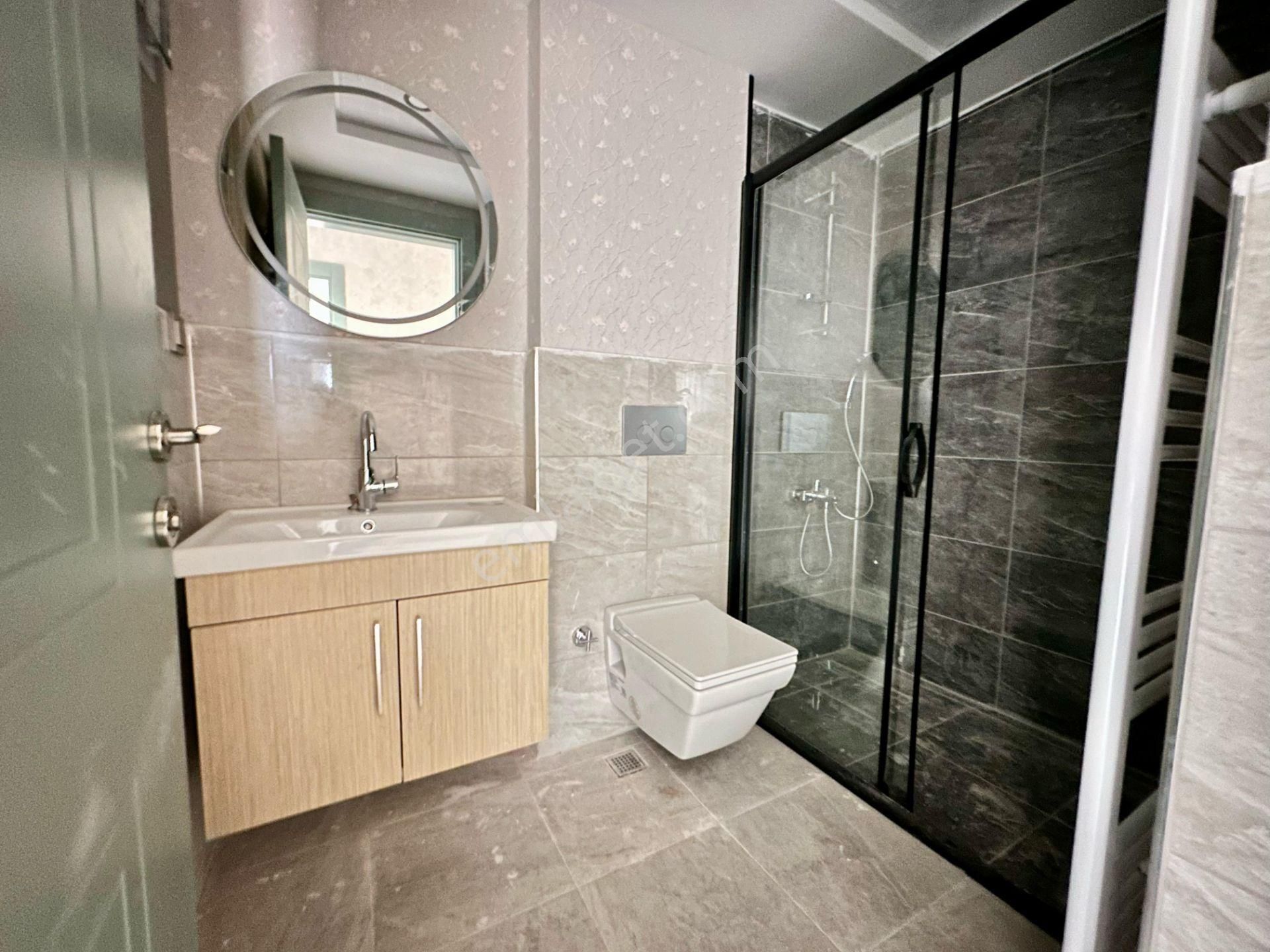Arslan Mülk Ofisinden Şehir Hastanesi Karşısı Nest Ekal Yapı 2+1 Satılık Daire