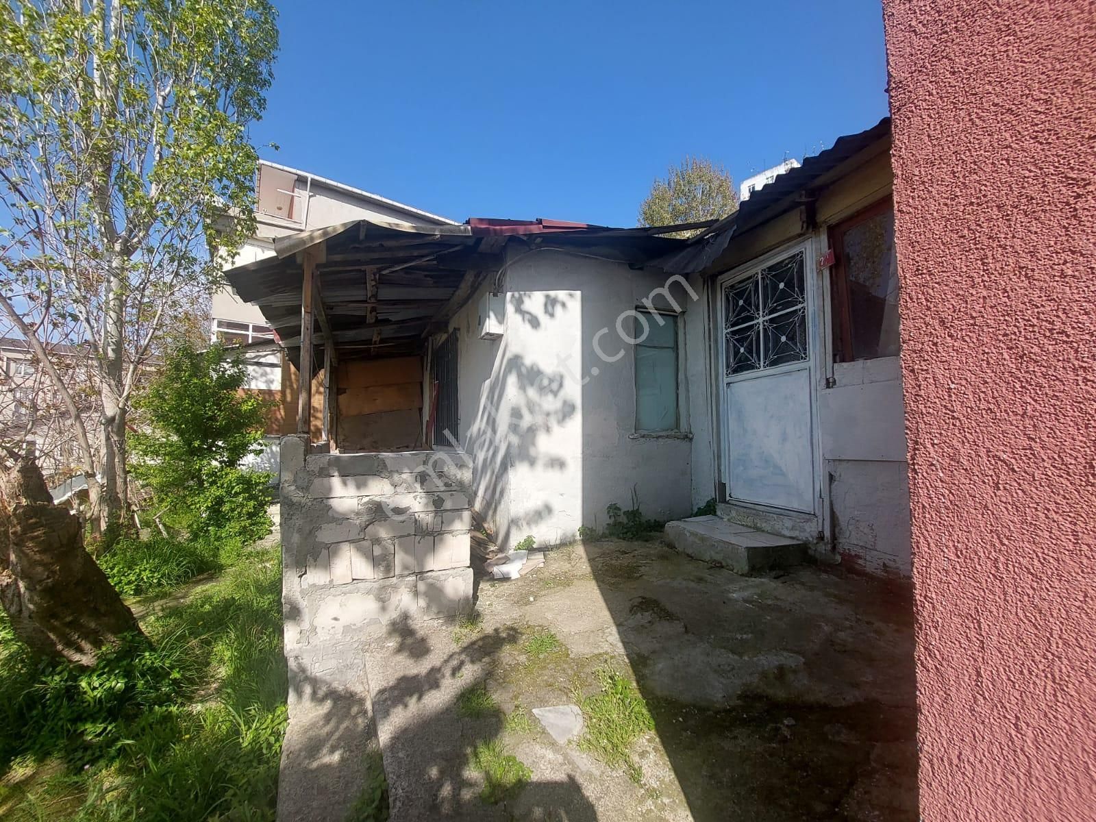 Güneyden Gülensuda Konut İmarlı İçinde Gecekondu Olan Arsa - Görsel 7