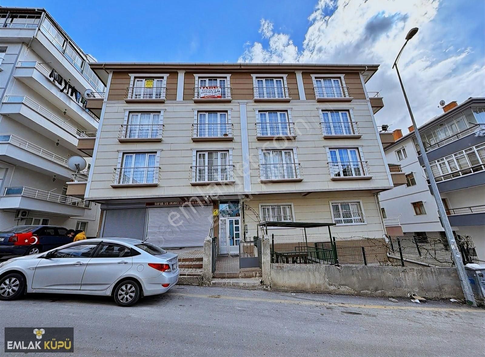 Süvari De Katta Kapalı Otoparklı 3+1 125m² Satılık Daire