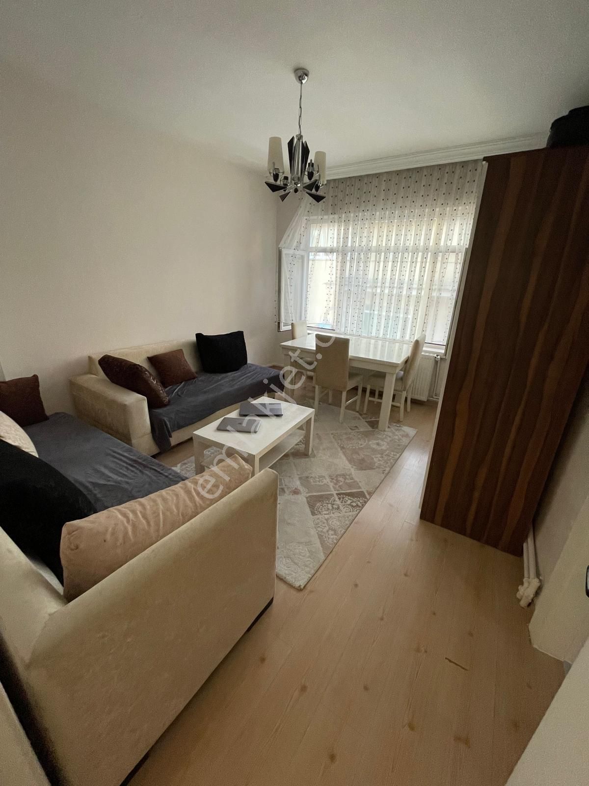 Aydınlıkevler'de 2+1 Eşyalı Kiralık Daire-taner Emlak