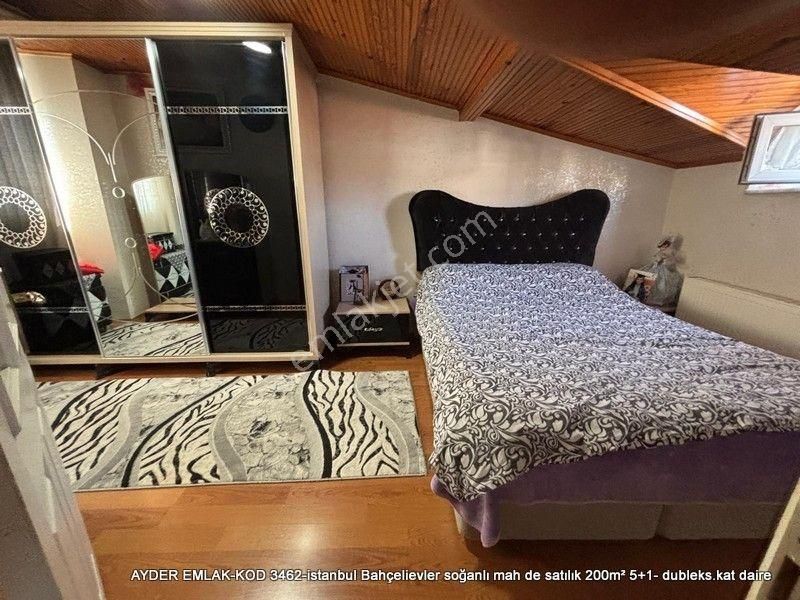 İstanbul Bahçelievler Soğanlı Mah De Satılık 200m² 5+1- Dubleks.kat Daire - Görsel 3