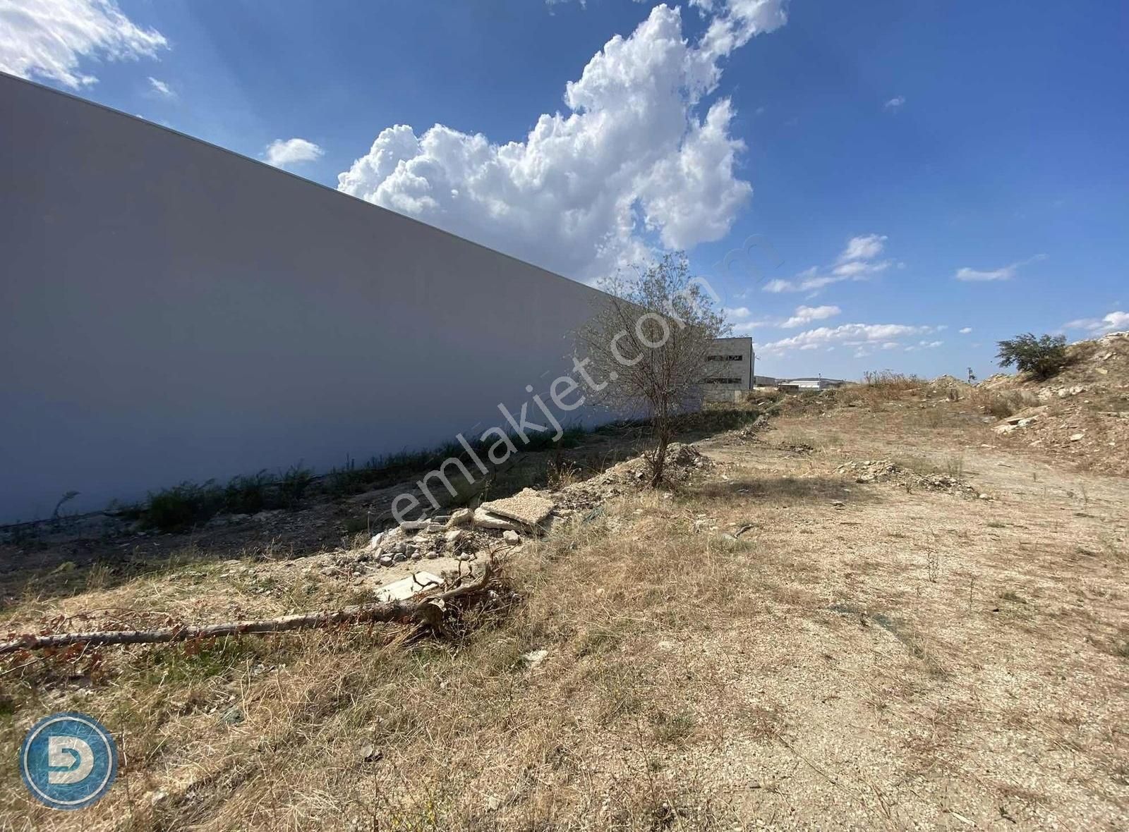 Dost Emlaktan "satılık" Geçit Küçük Sanayi De 1932m2 Köşe Arsa - Görsel 17