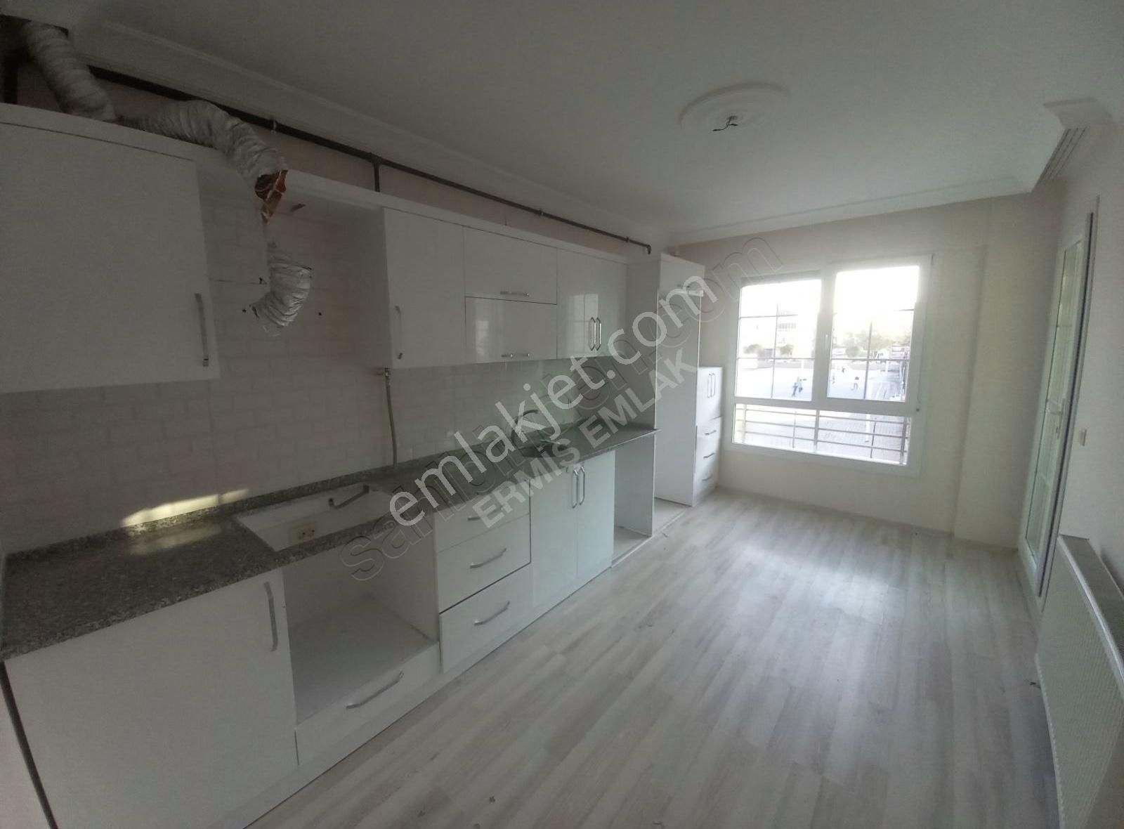 Ermiş Emlaktan Satılık 135 M2 3+1 Daire