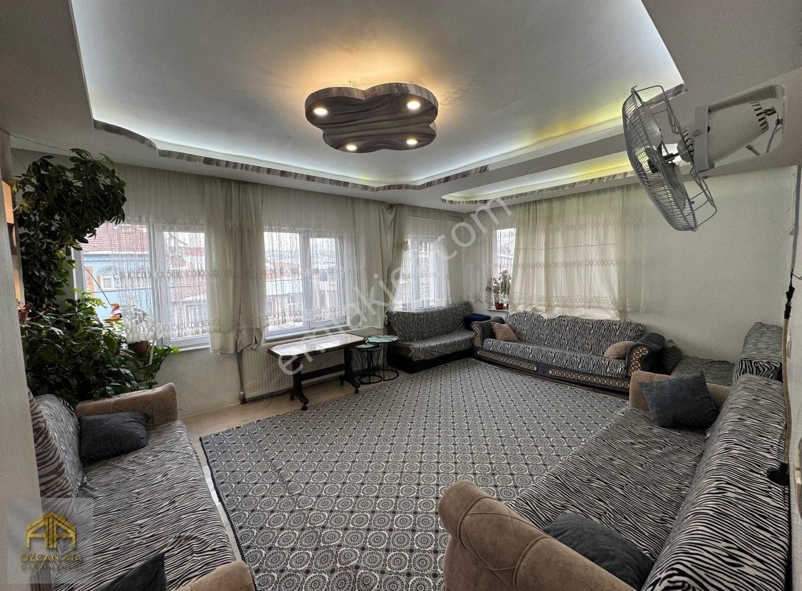 Özcan Ata'dan Danışment'de 4 Katlı Full Yapılı Daire (meskenli)