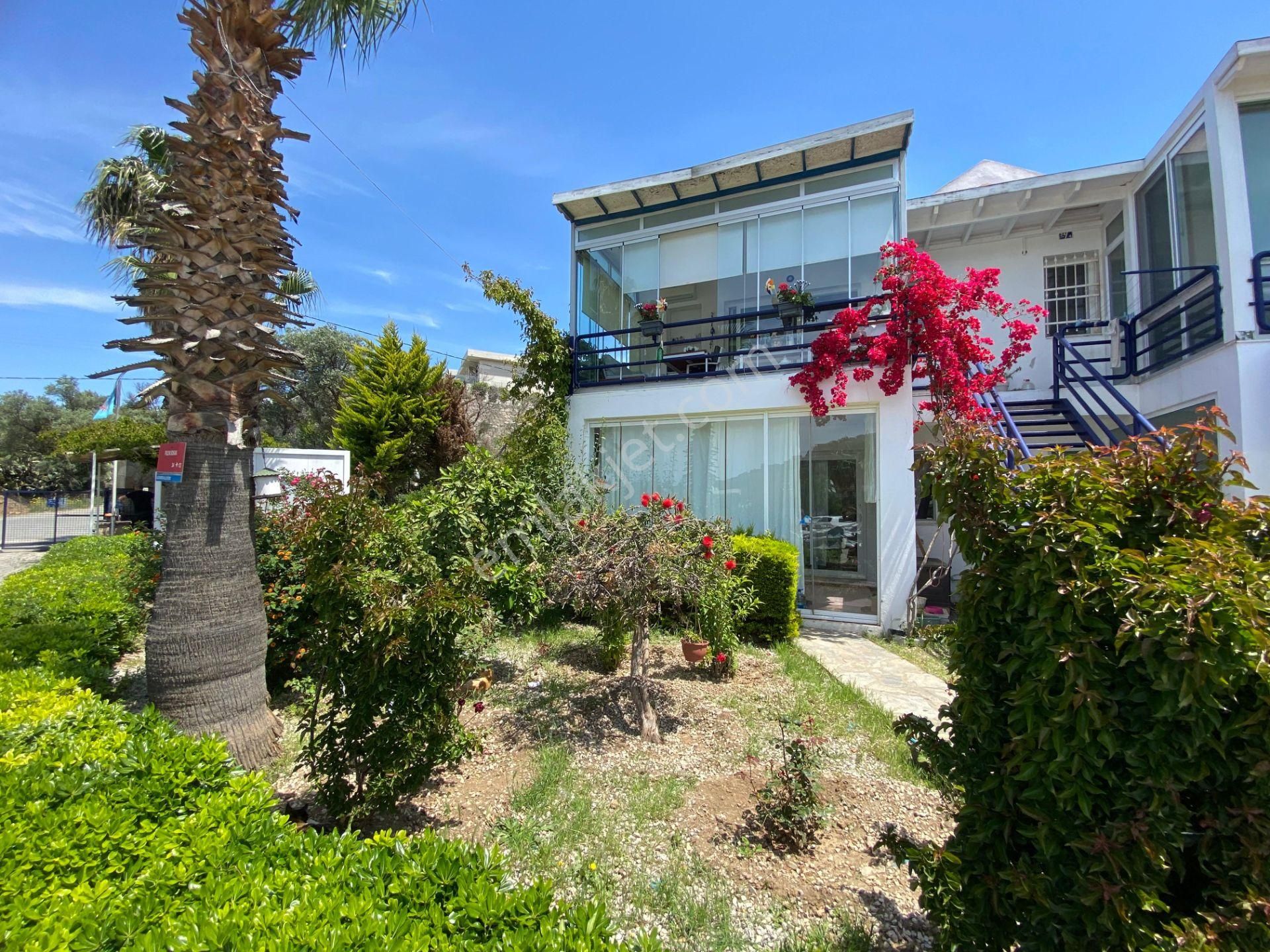 Bodrum Yalıkavak Merkez'de Site İçerisinde 2+1 Bahçe Katı Daire