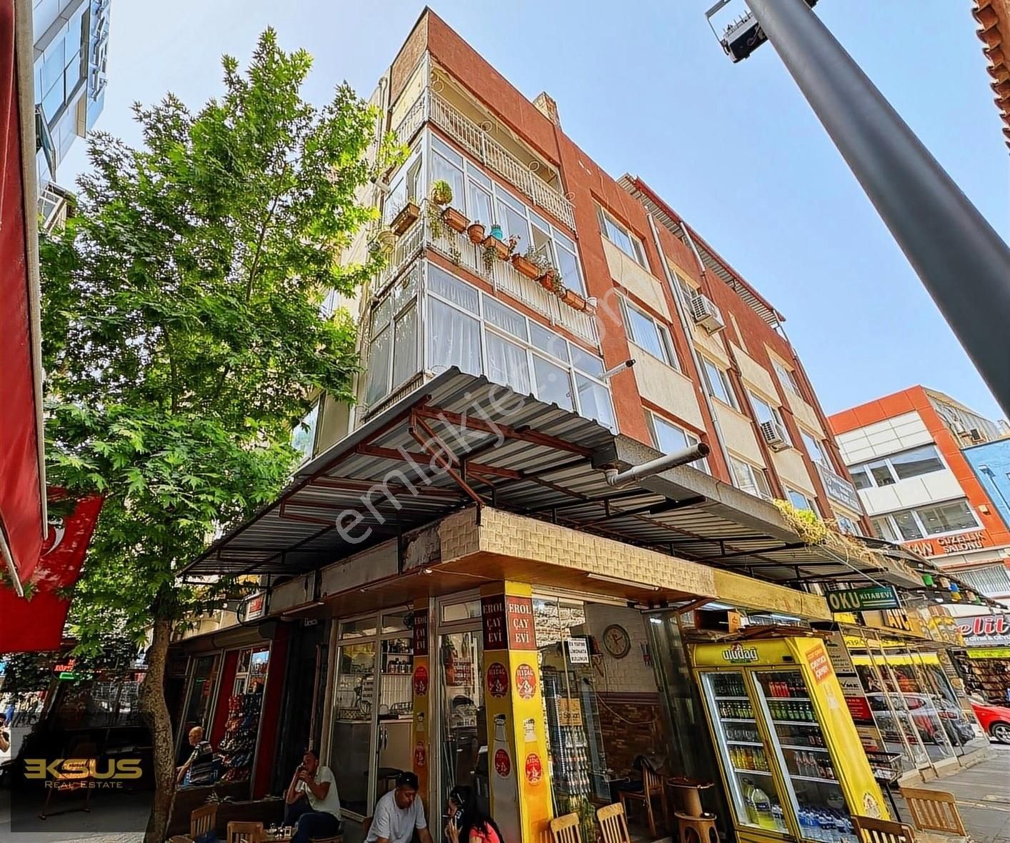Balıkesir Çarşı Merkezde Satılık 3+1 Daire