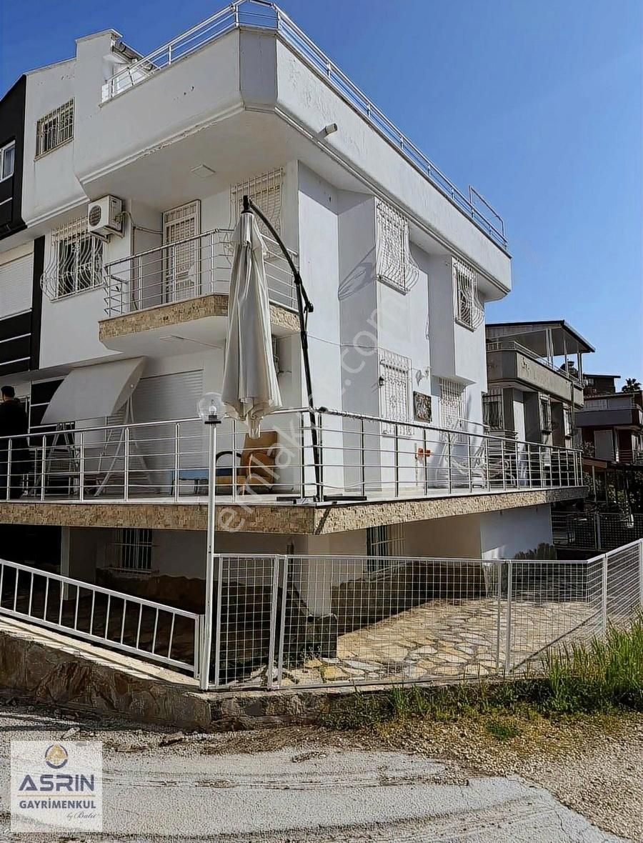 Kadınlar Denizi Mah 6+2 Tripleks Villa Denize 50 M