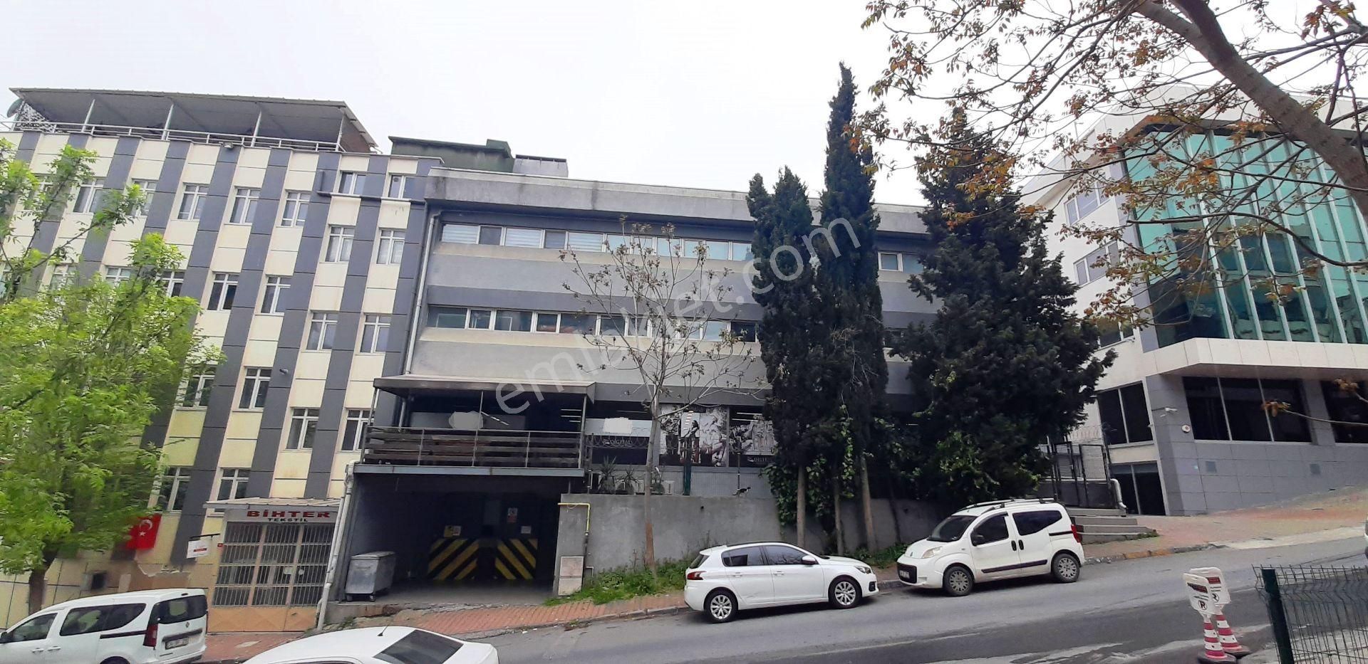 Bağcılar Güneşli 'de Kiralık Komple Bina 3.362 M2 Mağaza Ofis Depo - Görsel 4