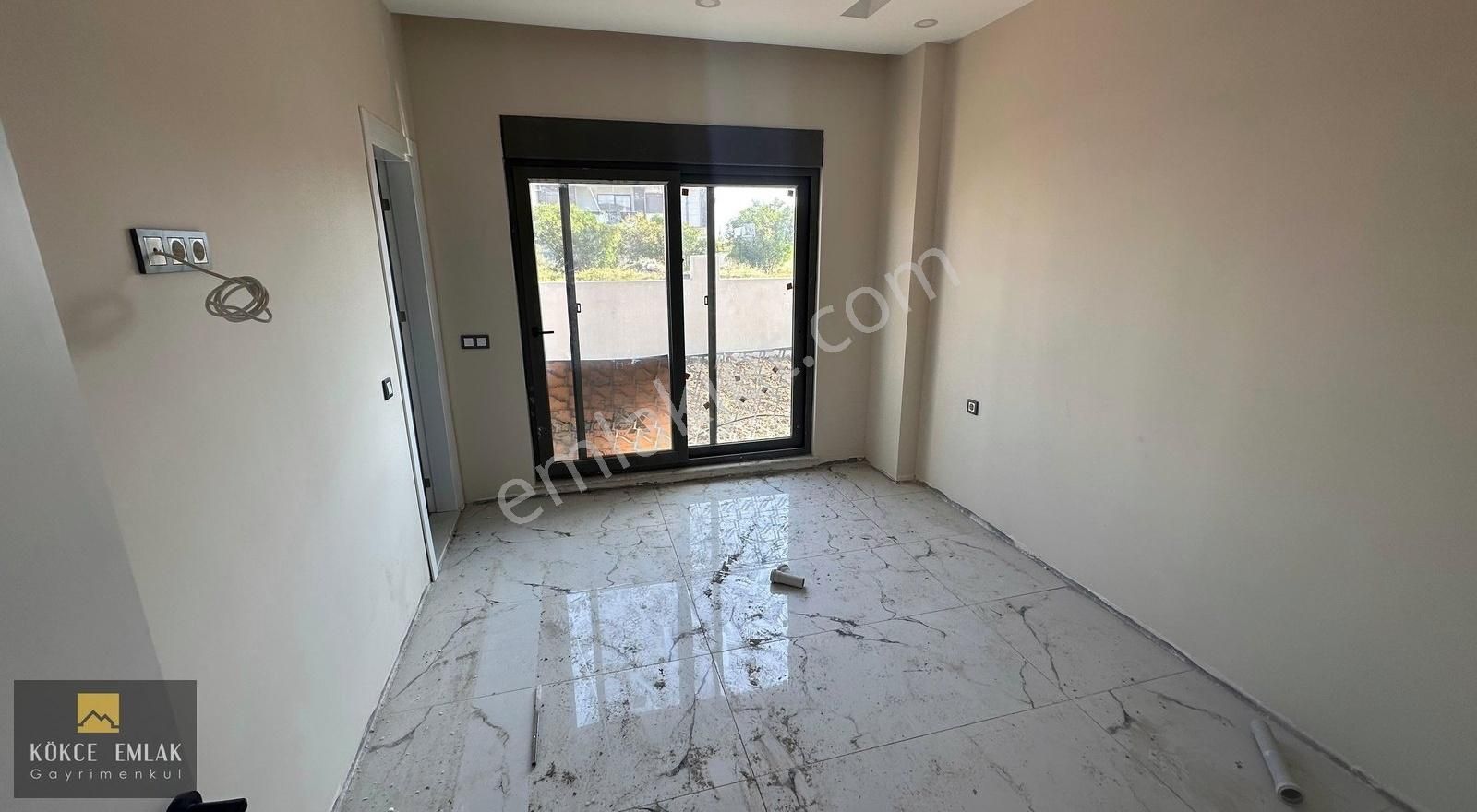 Kökce Emlak'tan Finkum Da Satılık Lüks Havuzlu Villa