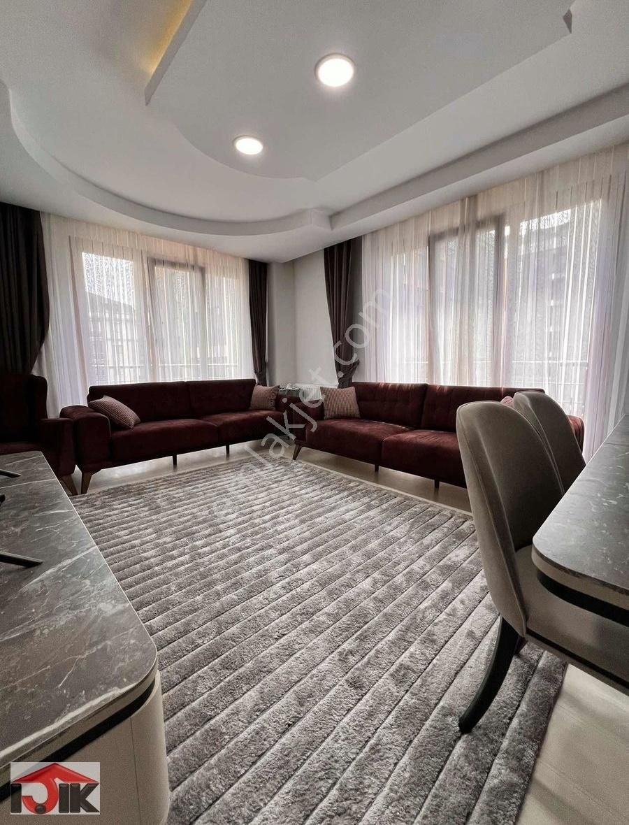 Yeşilyurt Cd Marmara Kısa Katlı Ebeveynli