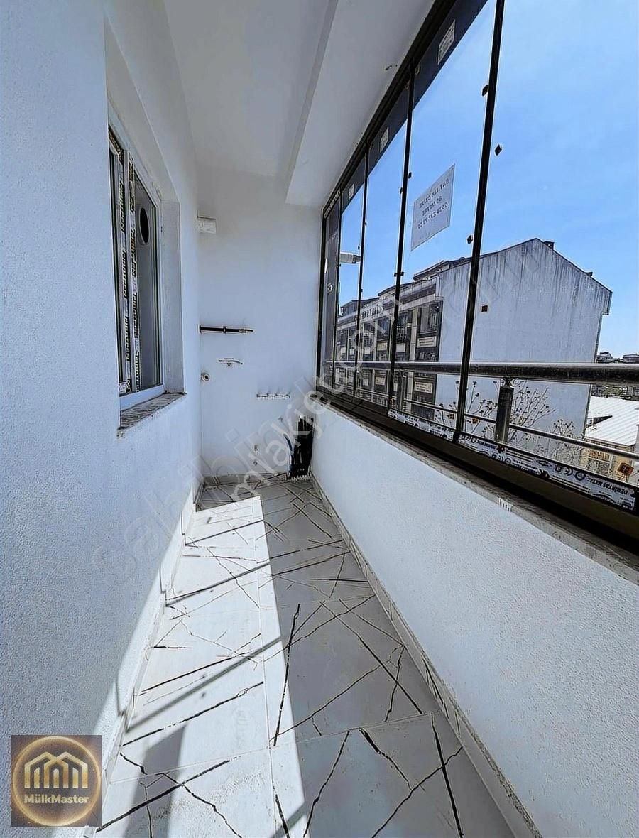 Arnavutköy Avlu Avm Karşısında Satılık 2+1 Arakat - Görsel 8