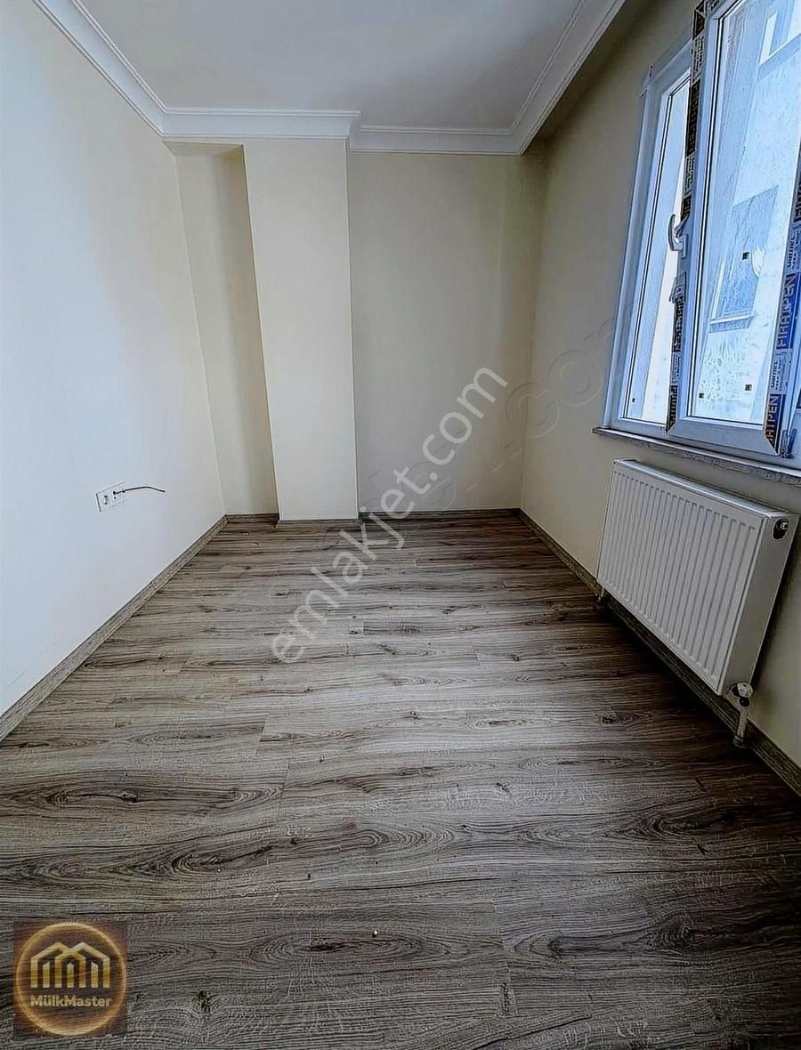 Arnavutköy Avlu Avm Karşısında Satılık 2+1 Arakat - Görsel 4