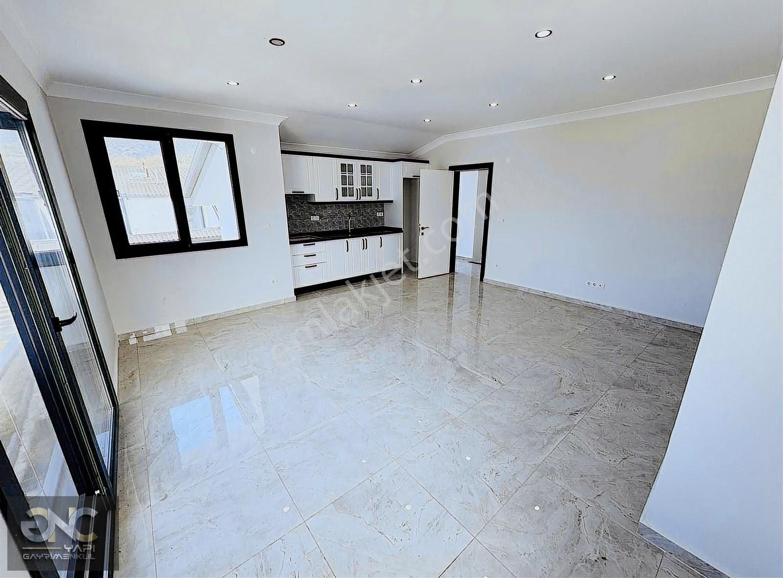 Geniş Kullanım Alanına Sahip 4+2 Villa - Görsel 17