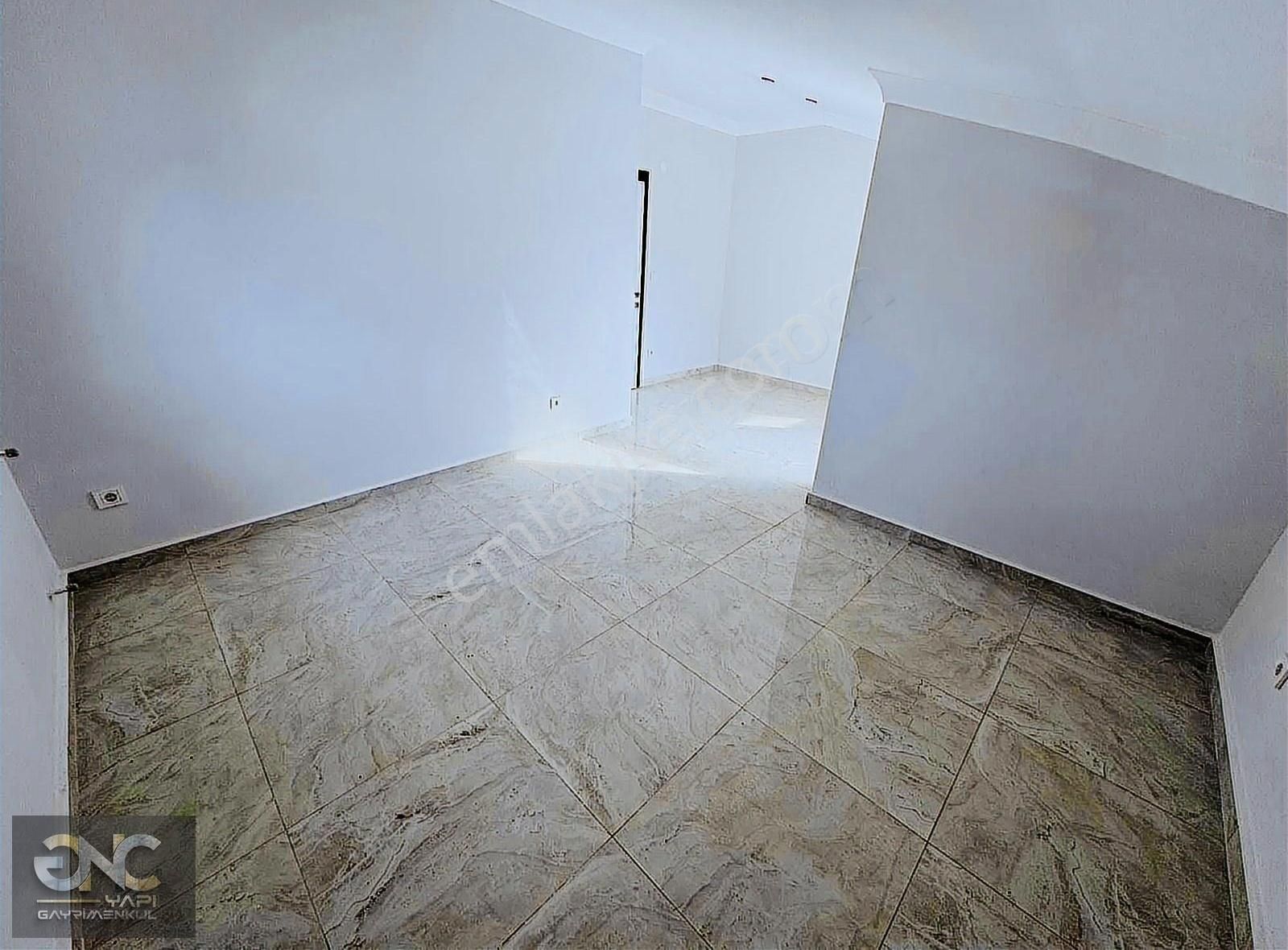 Geniş Kullanım Alanına Sahip 4+2 Villa - Görsel 30