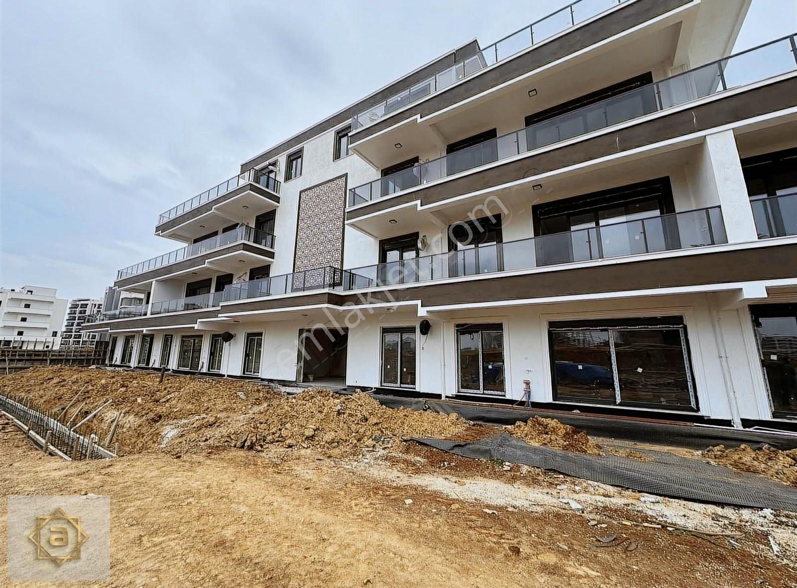 Atabay'dan Altıntaşta 40'lık Yolda 1+1 Ara Kat K.oto