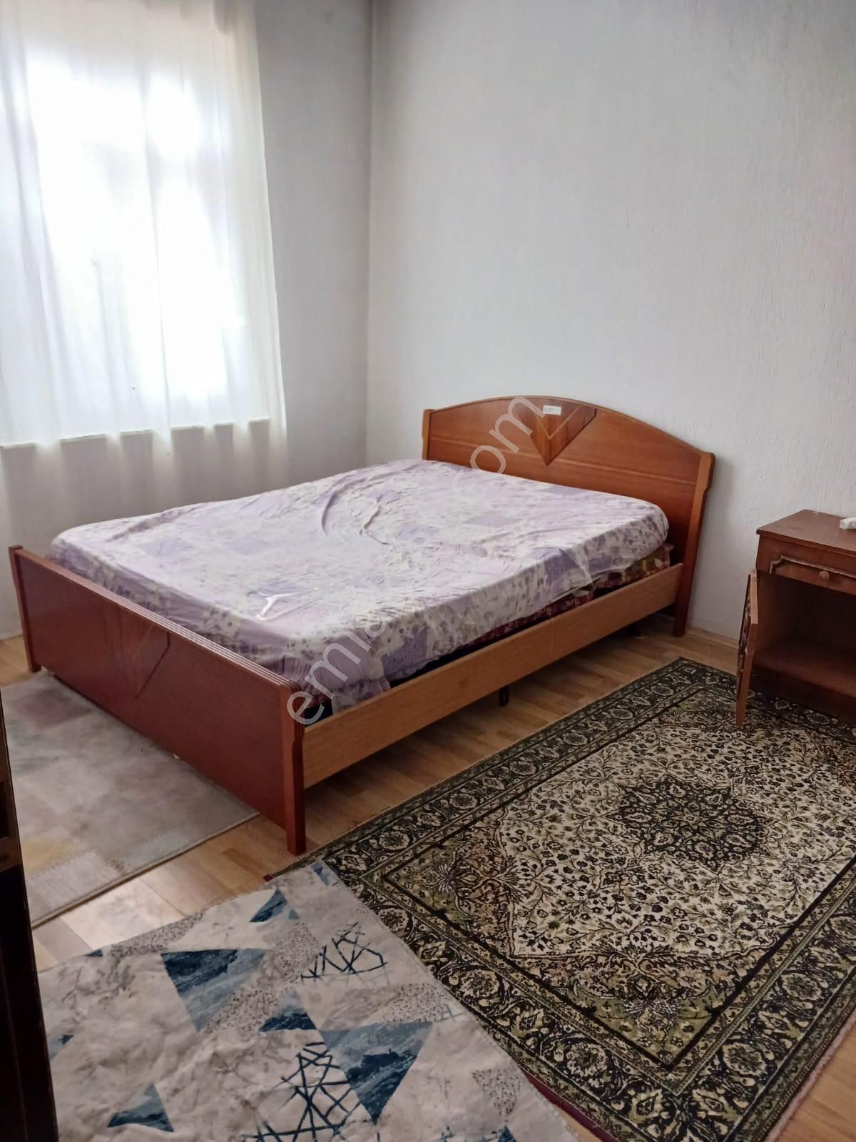 Beyşehir Evsat Mahallesinde Eşyalı Kiralık Daire 3+1