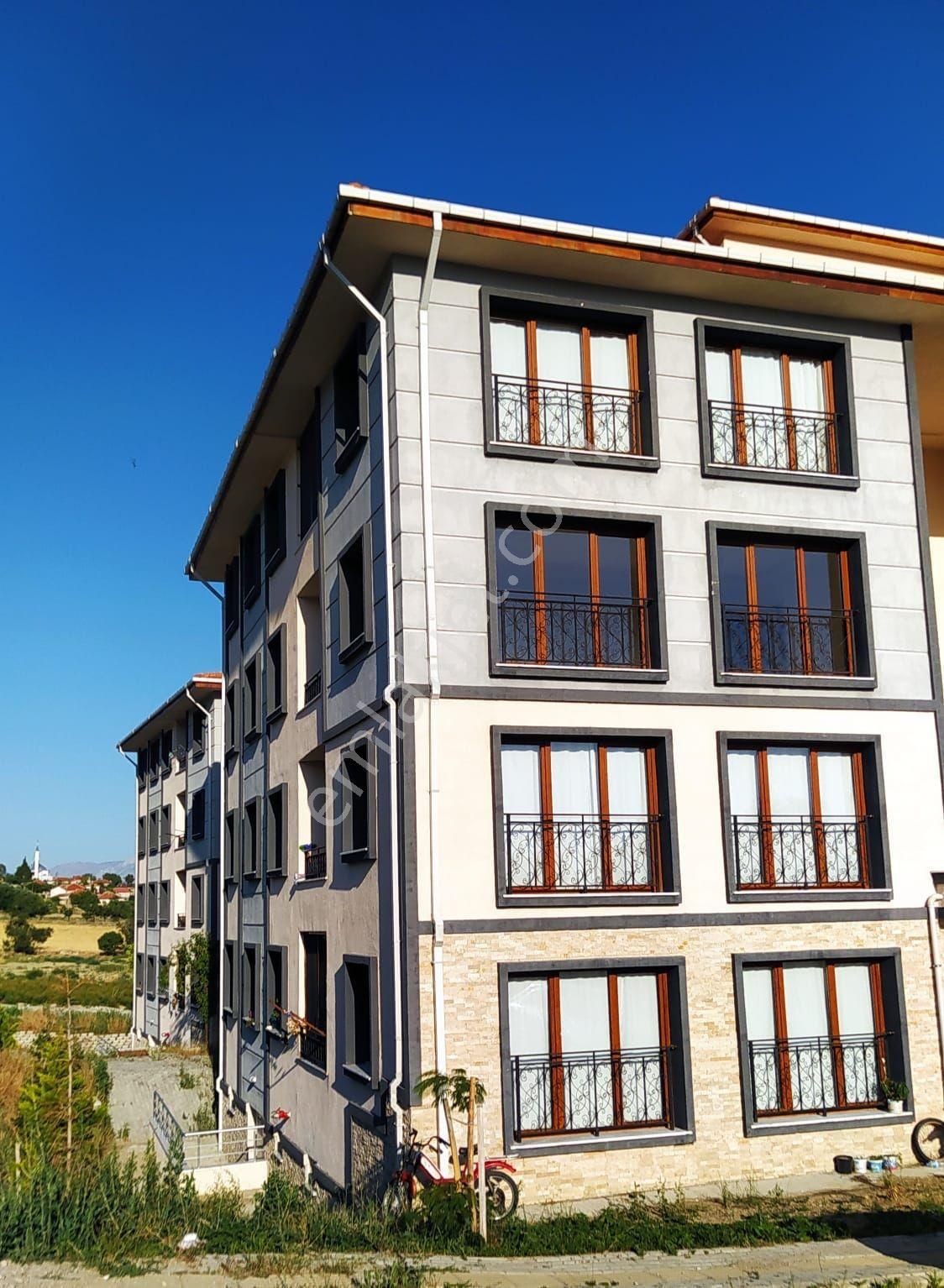 Denizli Çardak Toki'de 3+1 Daire