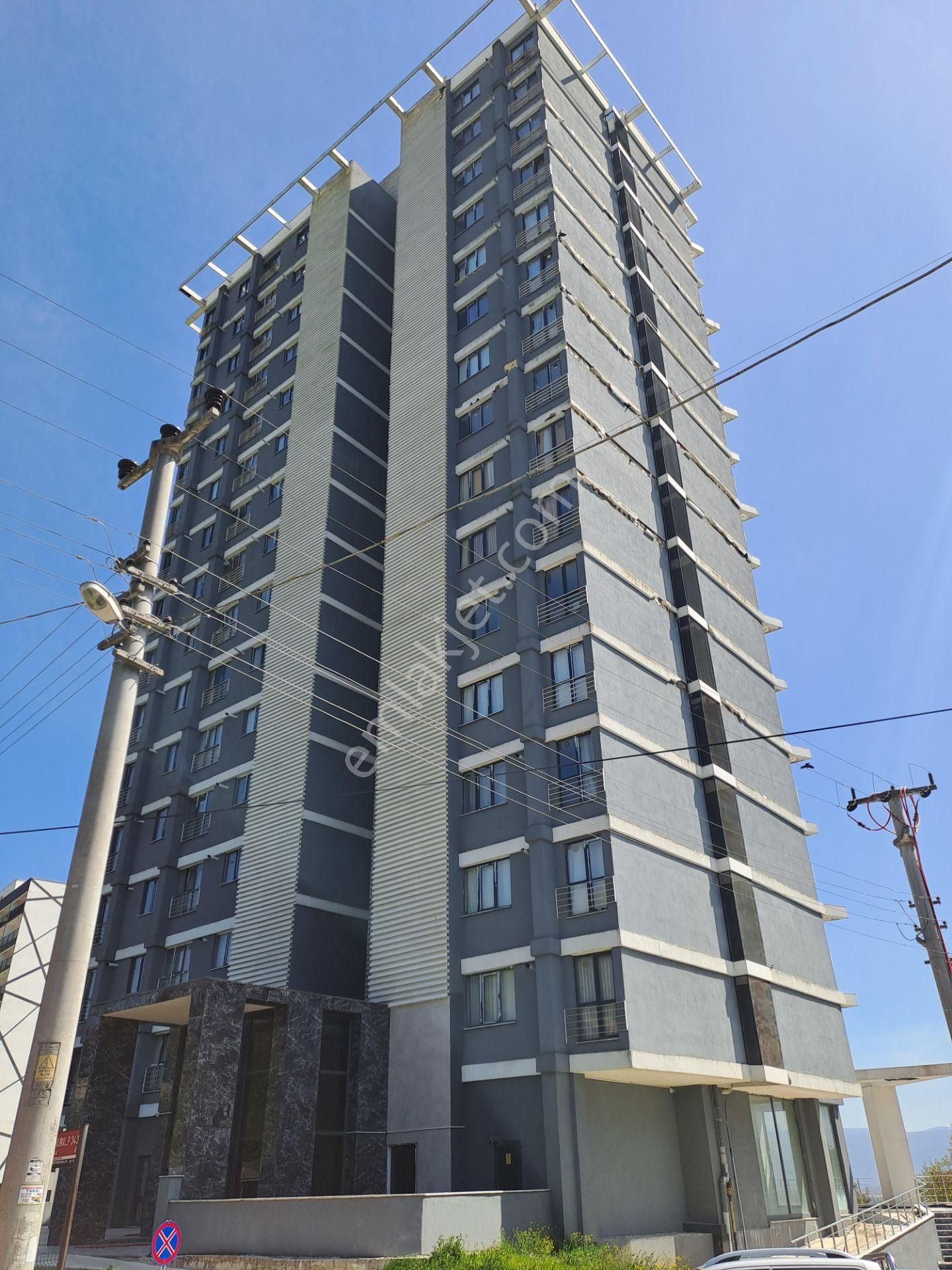 Üniversite Bölgesinde Fındıkkulede Satılık 1+1 Daire