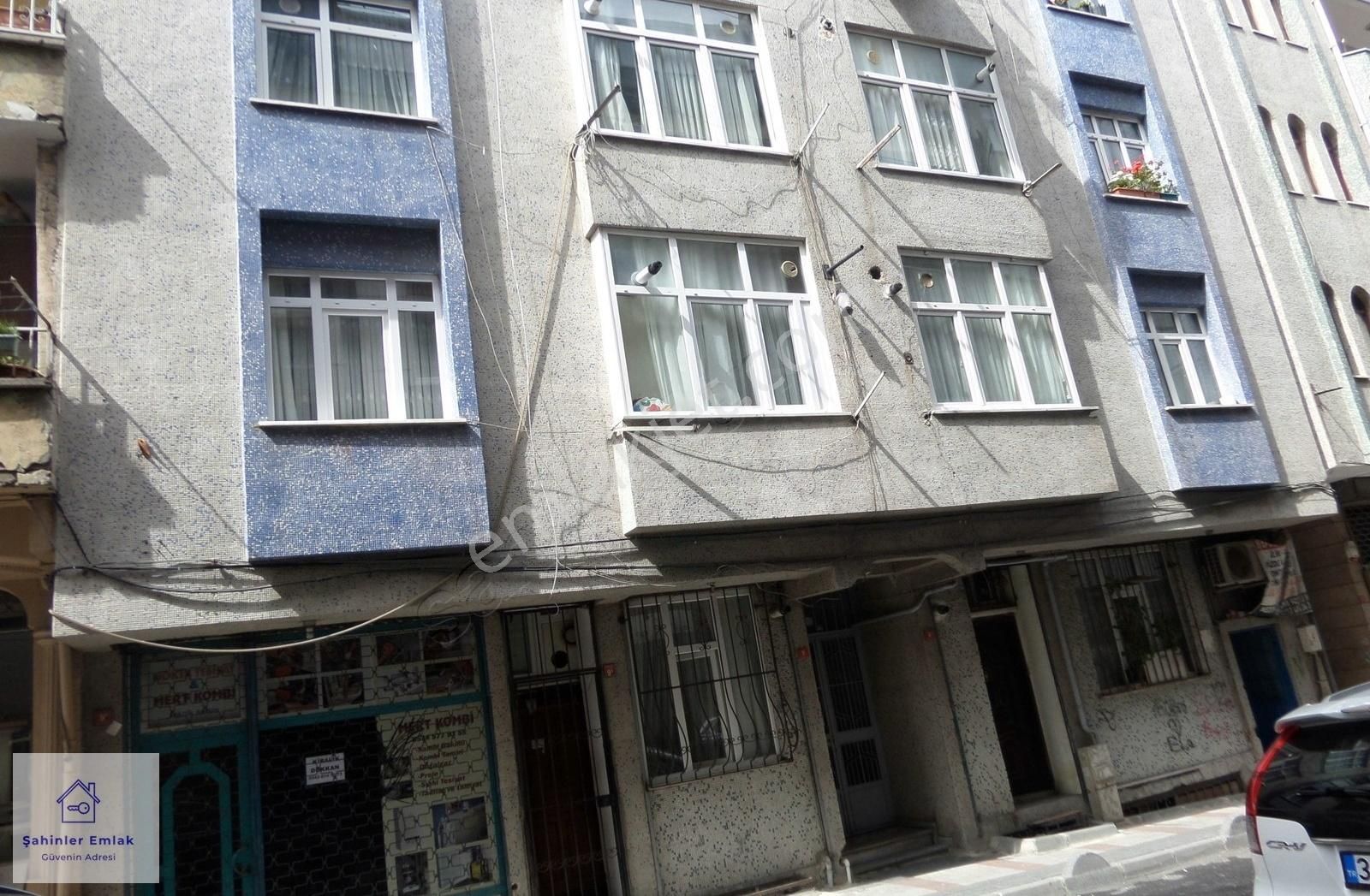 Bağcılar Cad.55 Metre 1+1 Ayrı Girişli Düz Giriş 50 M2 Kombili - Görsel 22