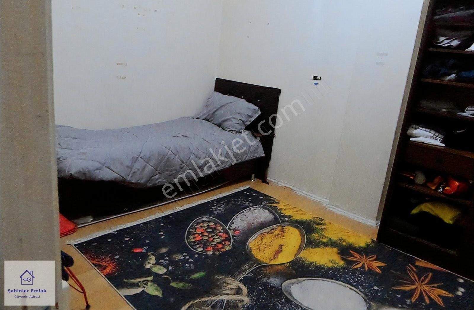 Bağcılar Cad.55 Metre 1+1 Ayrı Girişli Düz Giriş 50 M2 Kombili - Görsel 23