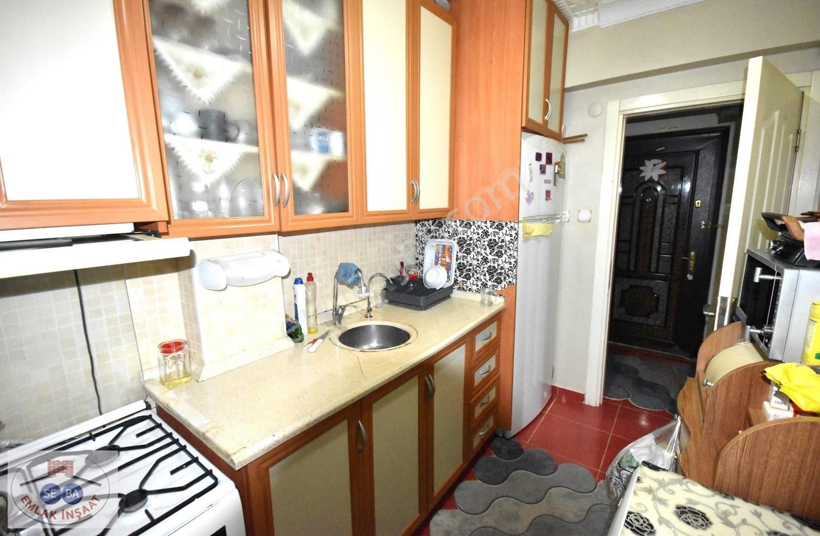 Seba'dan Tevfikbey Mh 2+1 90m2 Az Katlı 25%metre Hisseli Daireee