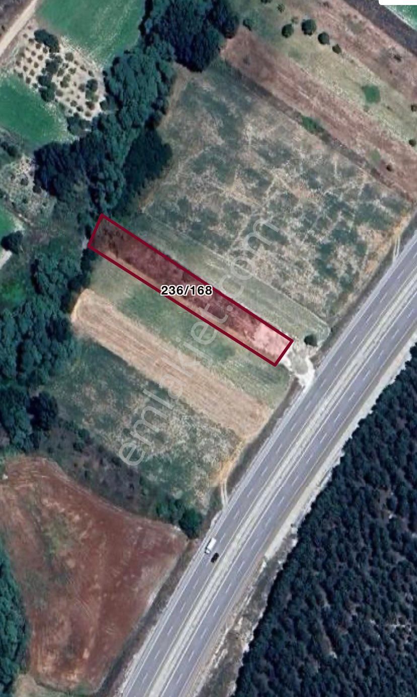 İnfo Gayrimenkul Konya Yol Üzeri Satılık Yola Sıfır Tarla
