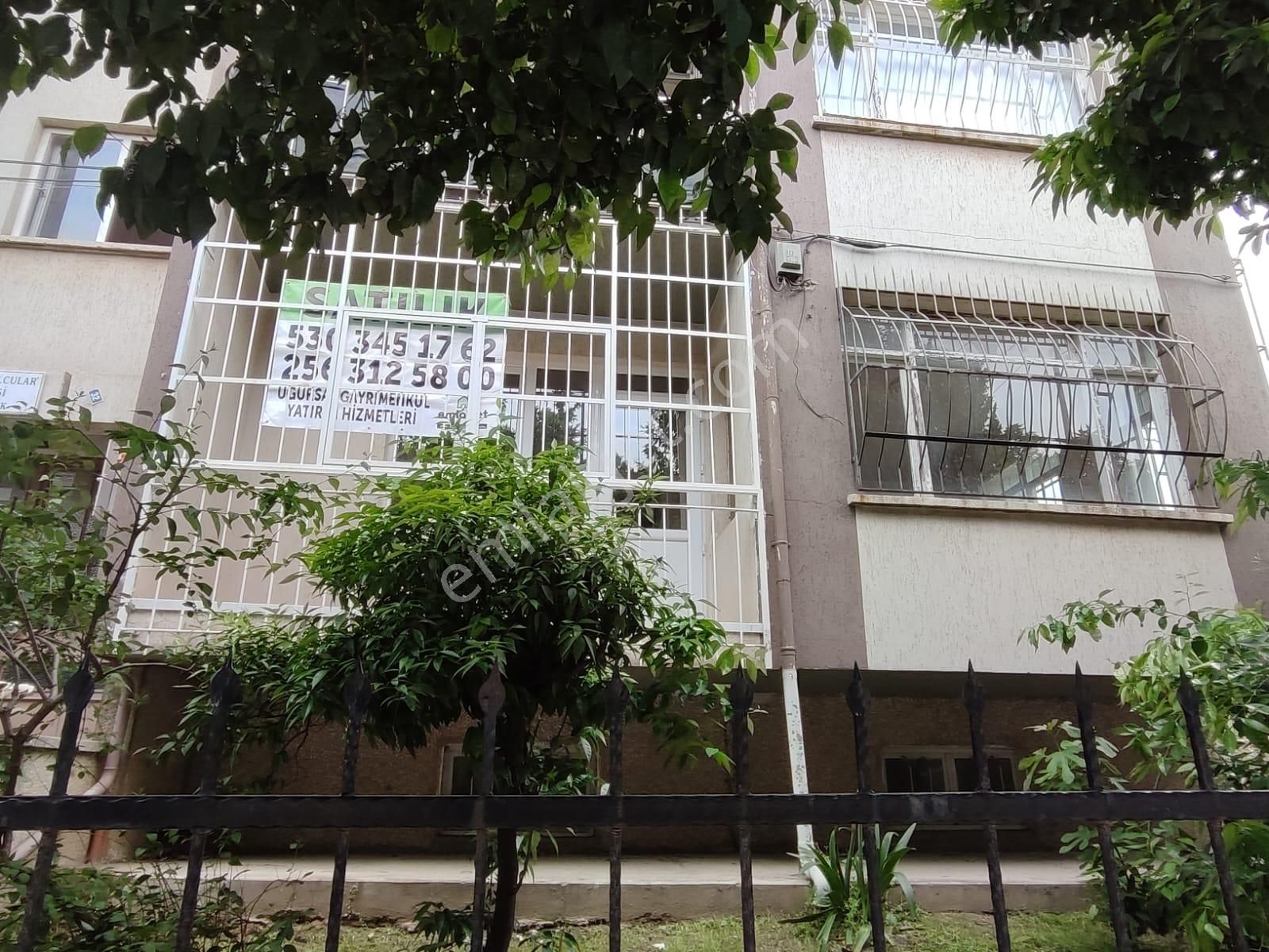 Yıldıztepe Sağlık Ocağı Mevki Cadde Üzeri Satılık 3+1 Daire