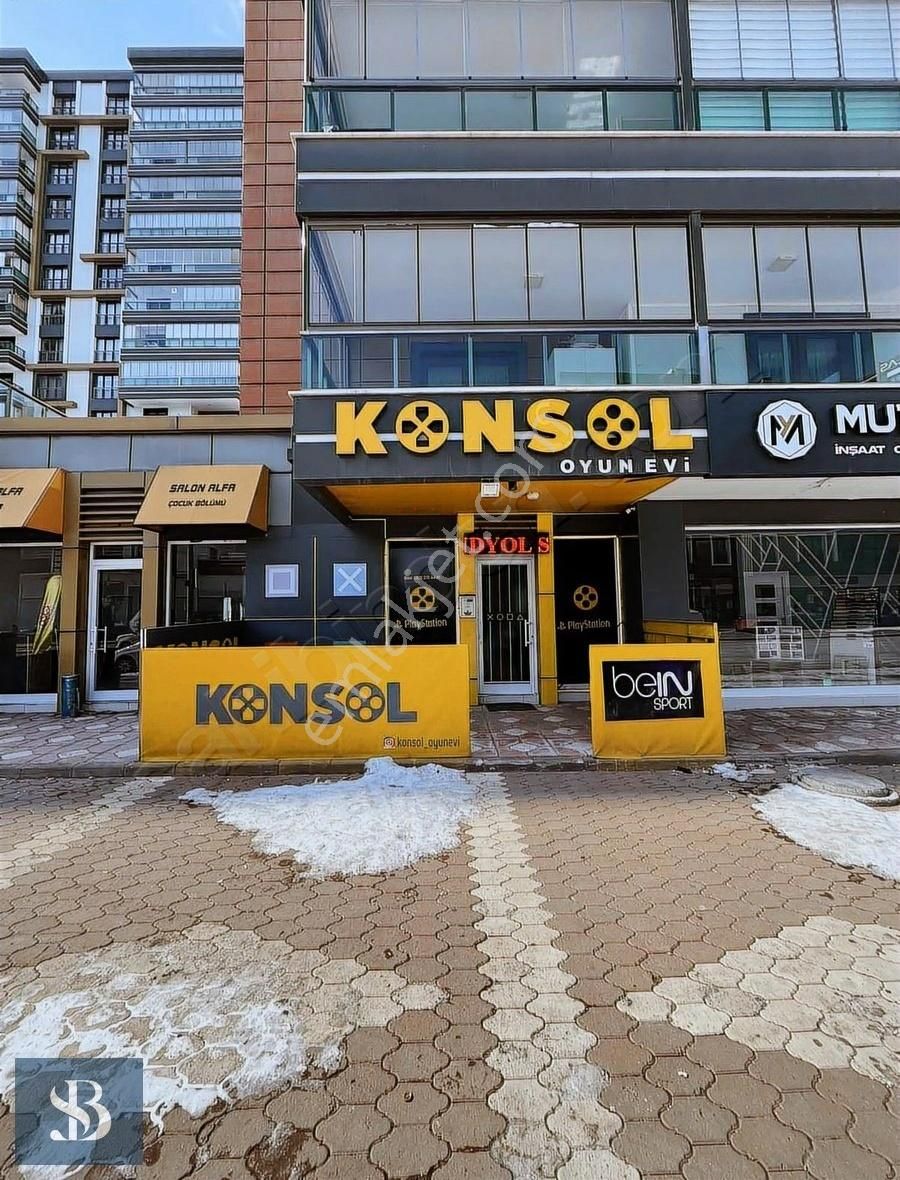 İşlek Cadde Üzeri Devren Kiralık Playstation Salonu