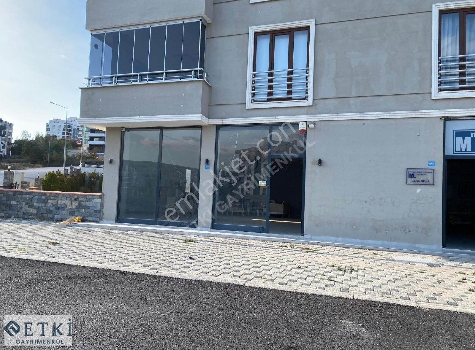 Parlayan Yıldız Kayapada İşlek Cadde Üzerinde Kiralık Dükkan