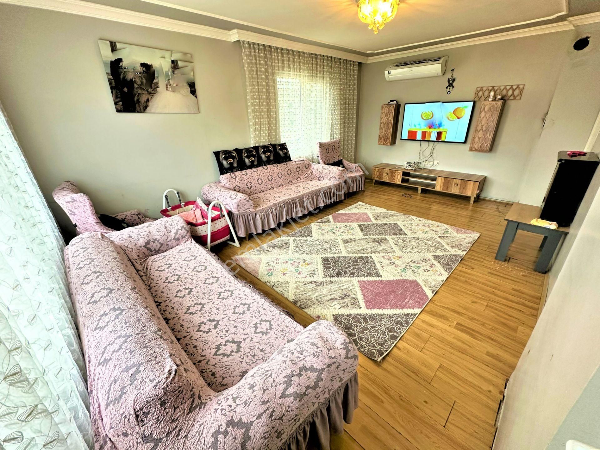 Zirve'den Bu Fiyat Kaçmaz Akçayda Satılık Ara Kat Ön Cephe 3+1 Daire