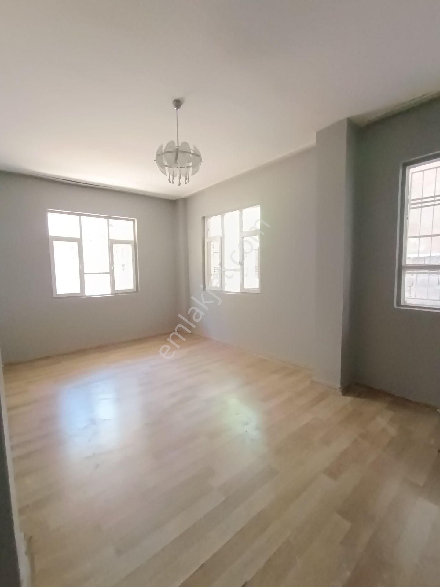 Babacandan Yenişehir'de Uygun Fiyatlı 2+1 Giriş Kat Daire