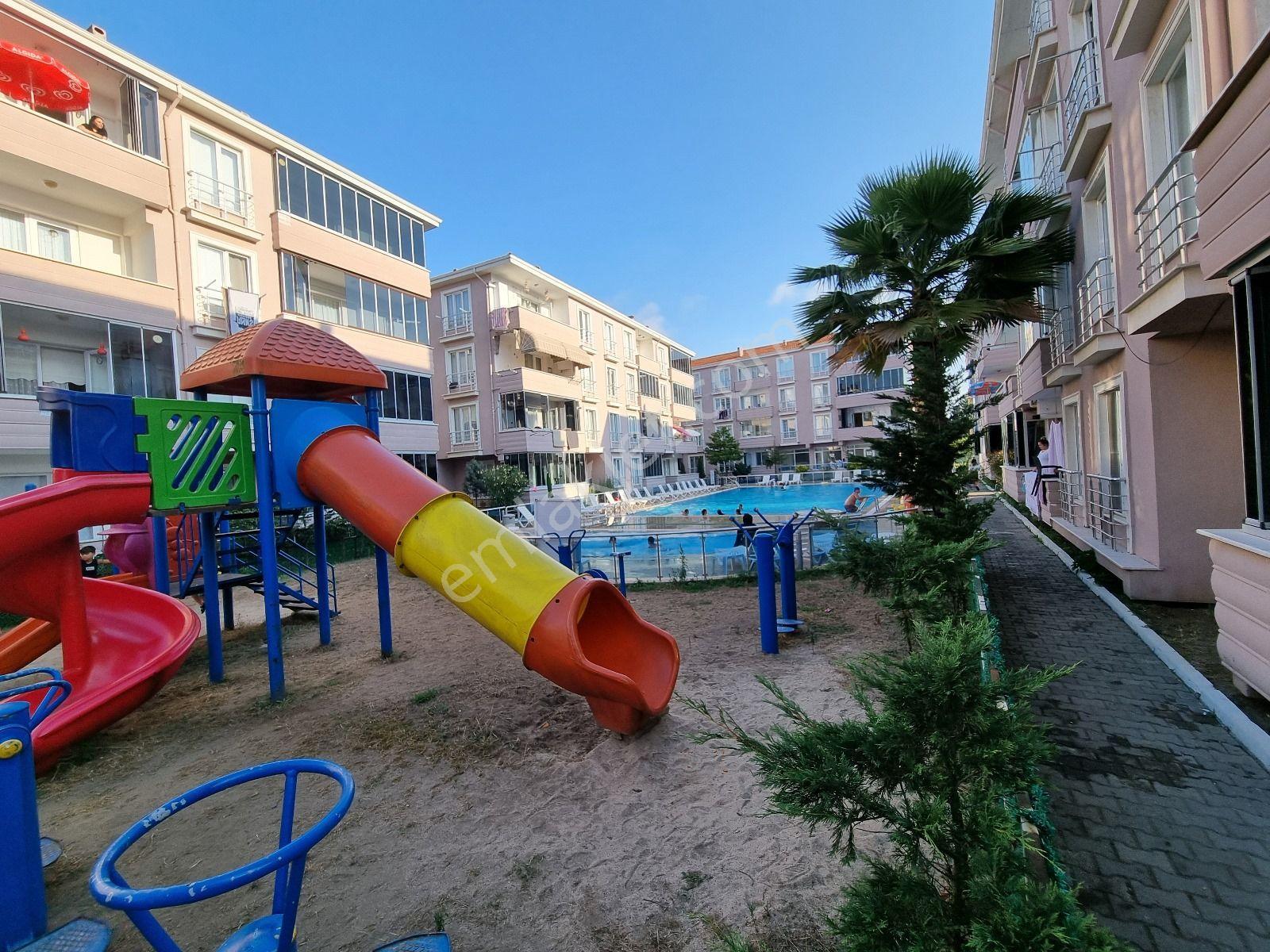 Batıkent Sitesinde Ayrı Mutfak Kombili Geniş 2+1 Satılık Daire - Görsel 4