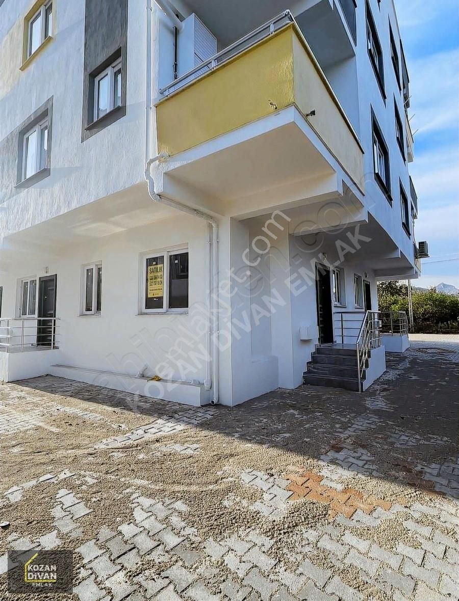 Kozan Divan Emlak'tan 4 No'lu Sağlık Ocağı Arkasında 1+1