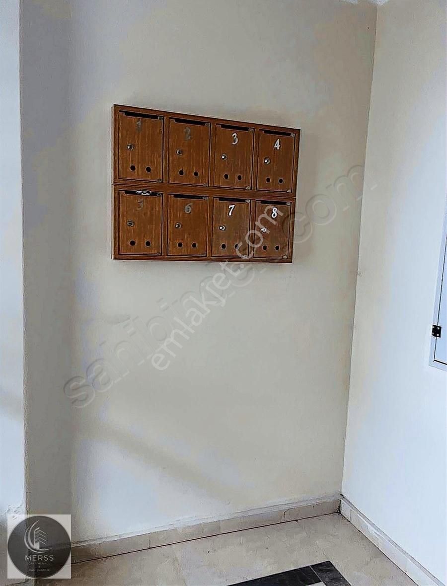 Sultanbeyli Ahmet Yesevide 4+1 Üst Dubleks Satılıktır