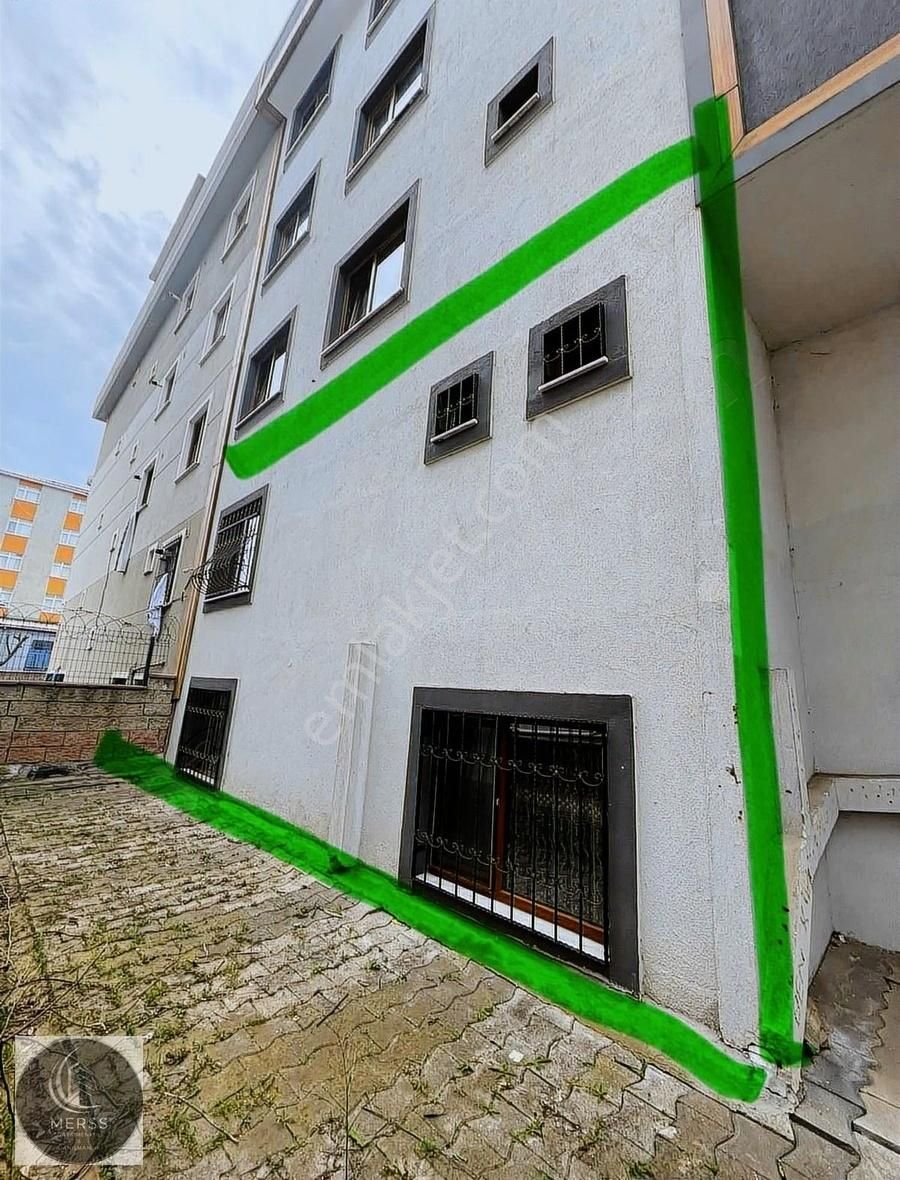 Sultanbeyli Adil Mah. De 3+1 Ters Dubleks Daire