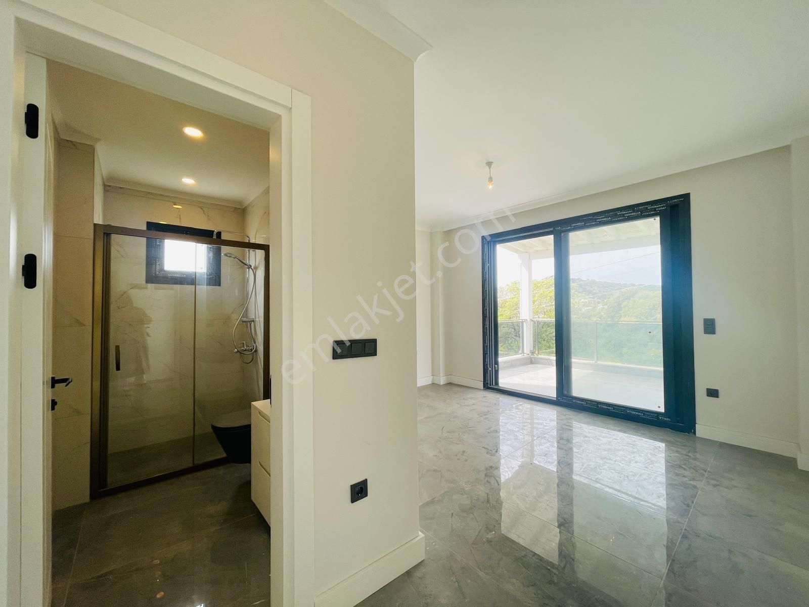 Gümüşlük Merkezde 1000 M2 Arsa İçinde Satılık Lüks Villa - Görsel 33