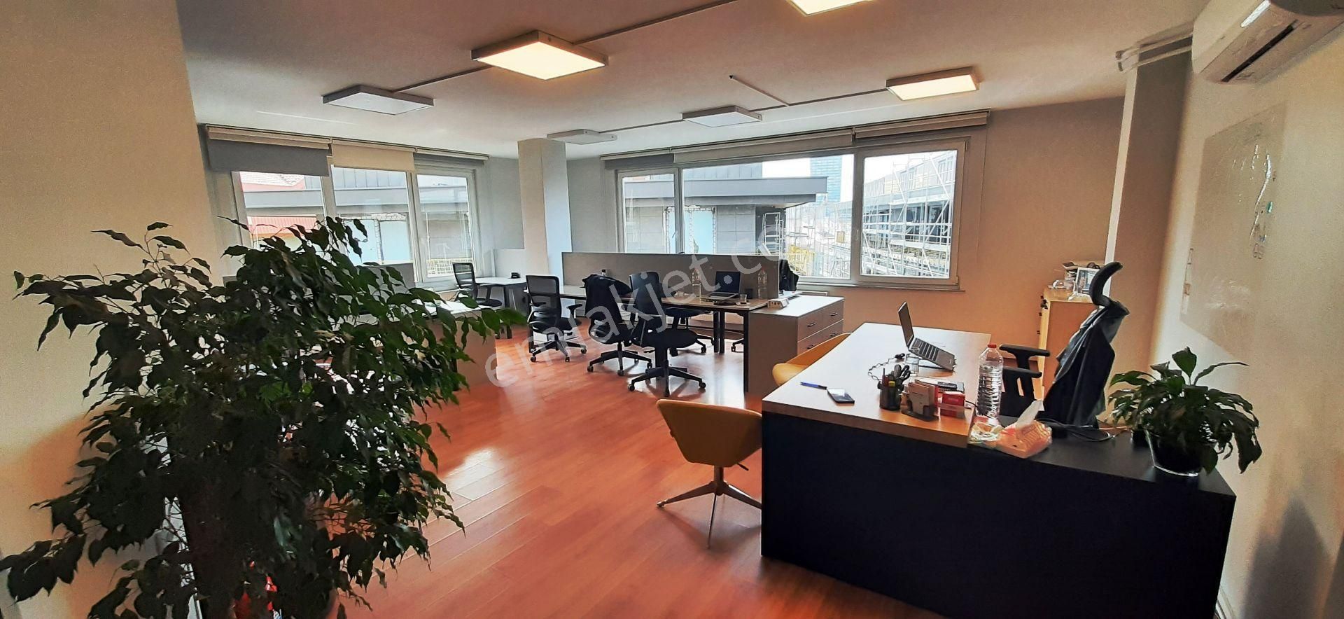 Mecidiyeköy Merkezde Çelik İşmerkezinde 160 M2 Kiralık 4+1 - Görsel 5